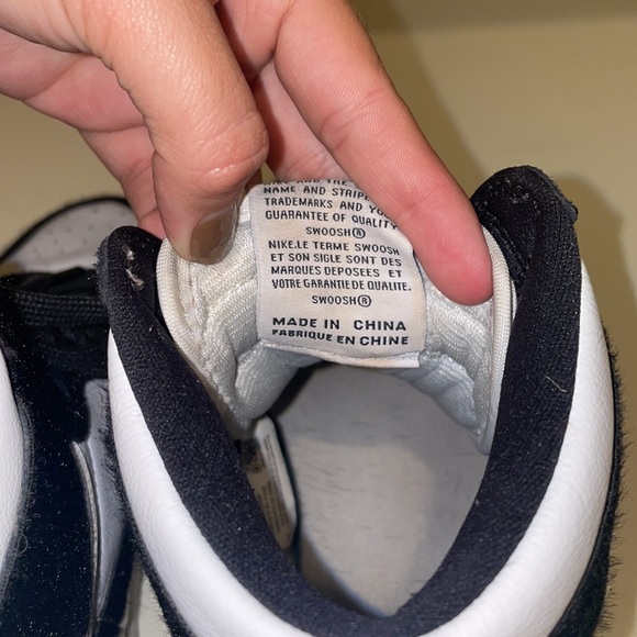 Jordan 1 Retro High Panda Twist Size: 7.5W - Picture 9 of 17